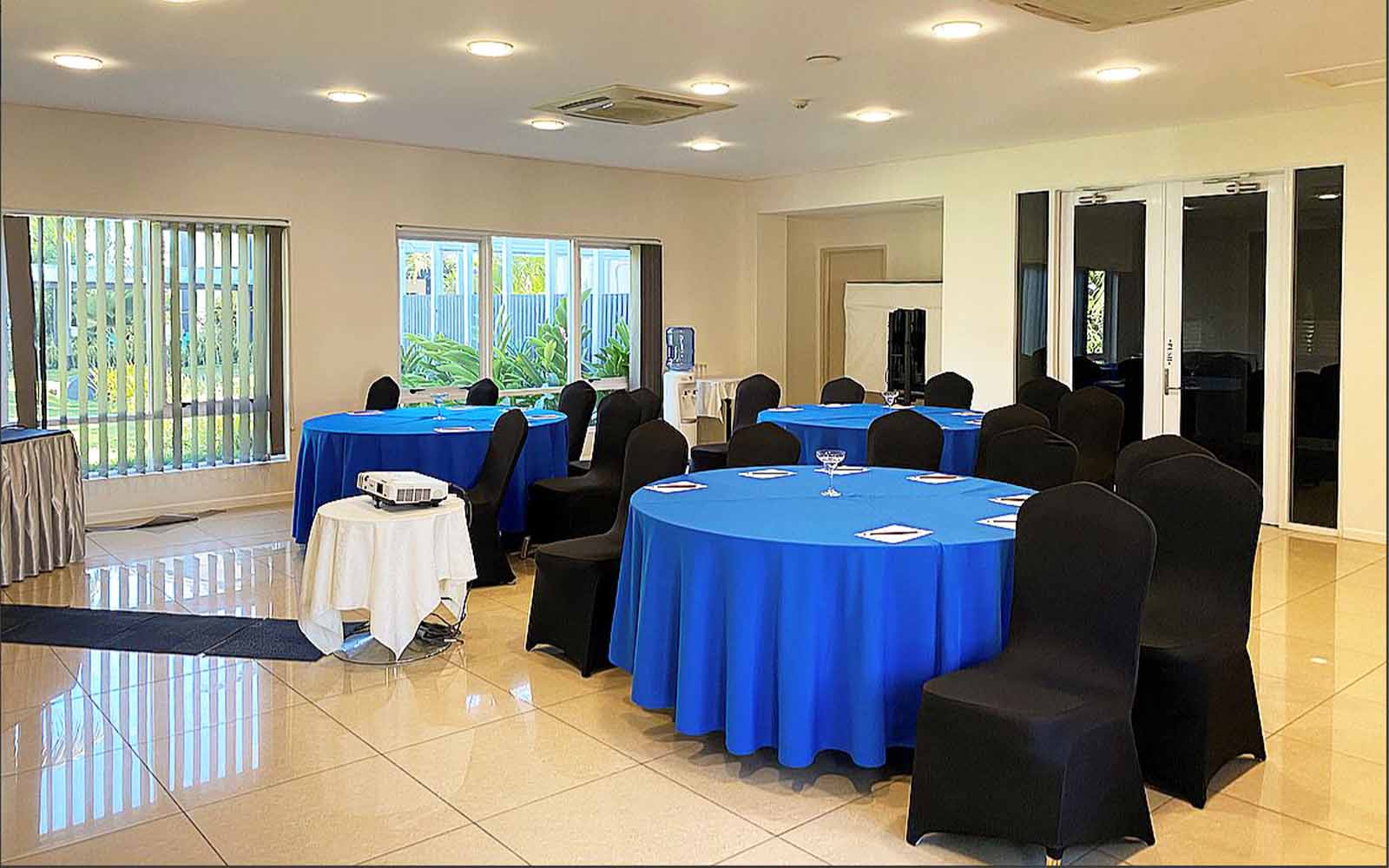 Honiara Room u-shape setup